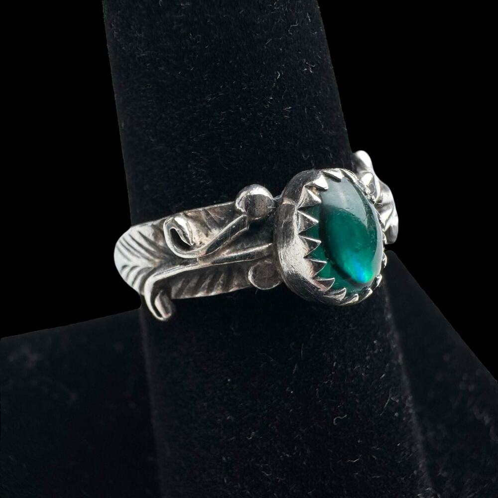 Vintage Sterling Silver Ring w/ Abalone Cabochon 7.5 Navajo Style Sawtooth Bezel